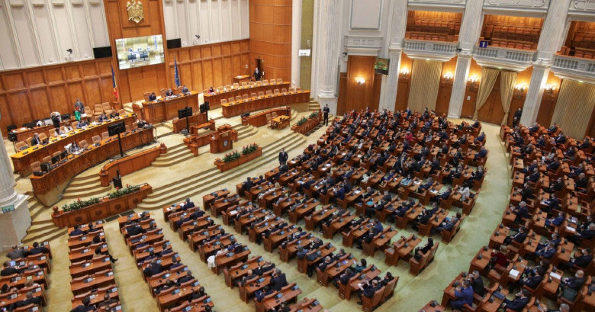Ce a declarat Ilie Bolojan în conferința de presă referitor la reducerea numărului de parlamentari la 300: „Fără a fi populist”