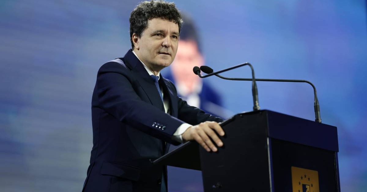 Mesajul lui Nicușor Dan la deschiderea Congresului PNL: Președintele României atrage atenția asupra necesității de a corecta deciziile eronate